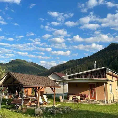 Затишний Будиночок Біля Річки Krivorovnya Exterior foto