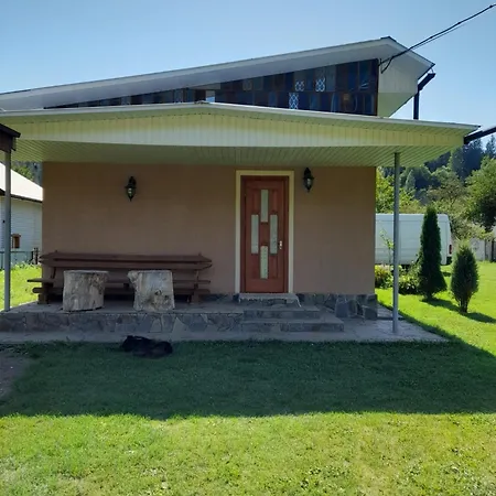 Затишний Будиночок Біля Річки Krivorovnya Exterior foto